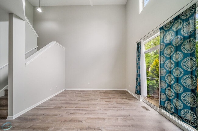 Building Photo - 2926 Gypsum Cir