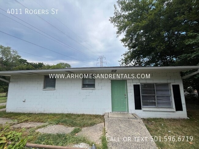 Primary Photo - 4011 Rogers St