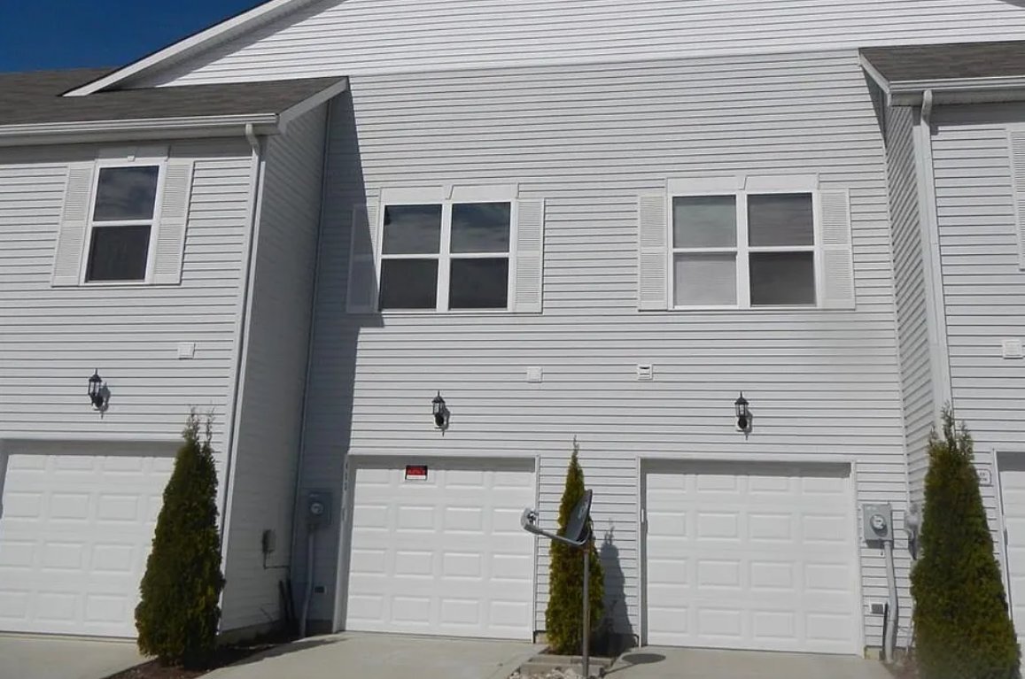 Building Photo - 12030 Zircon Ln