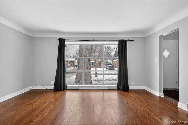 Building Photo - 13731 Elgin St