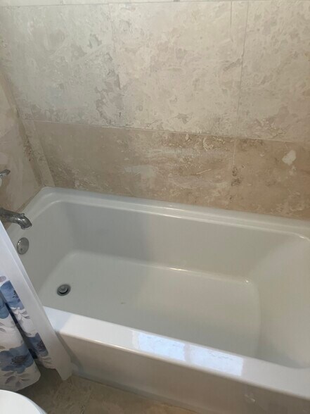 Building Photo - 11333 N 92nd St