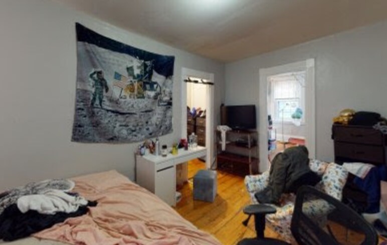 Building Photo - 1 Champney Plz