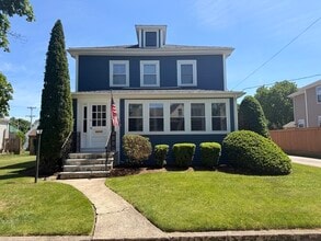 Building Photo - 6 Bella Vista Ave