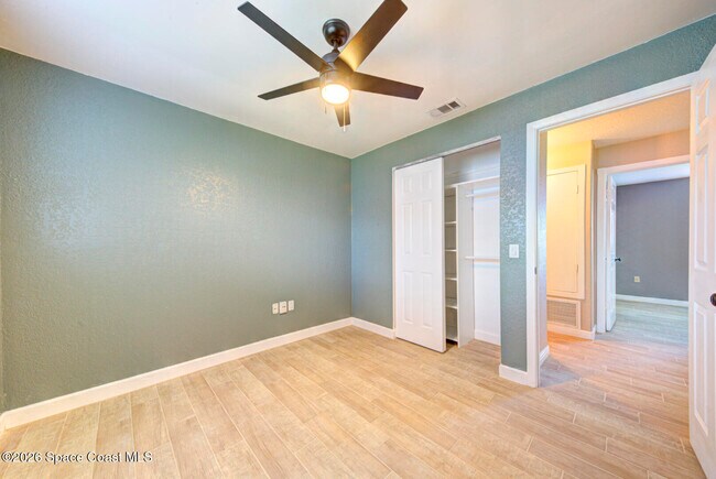 Building Photo - 2610 Via Napoli Ct