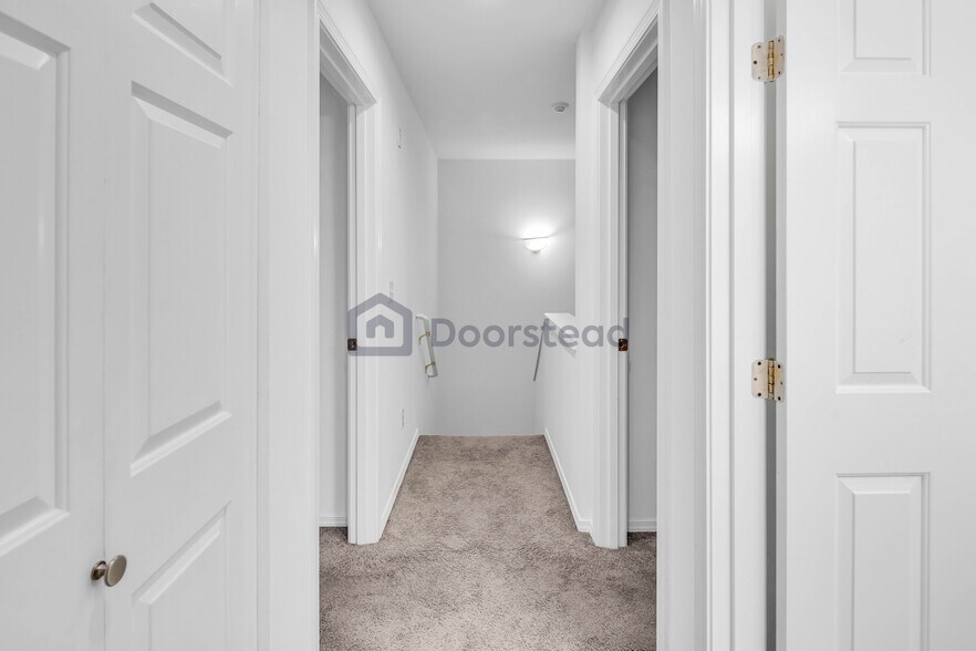 Building Photo - 18003 NE 93rd Ct