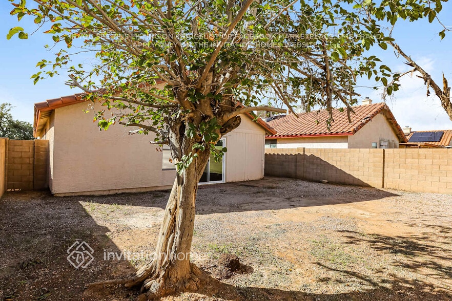 Building Photo - 4545 N 67th Ave