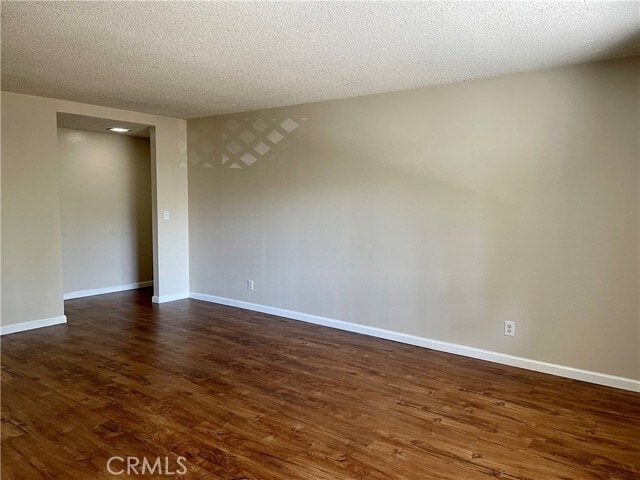 Building Photo - 2064 Evergreen St