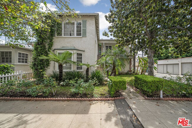 Building Photo - 10374 Ashton Ave