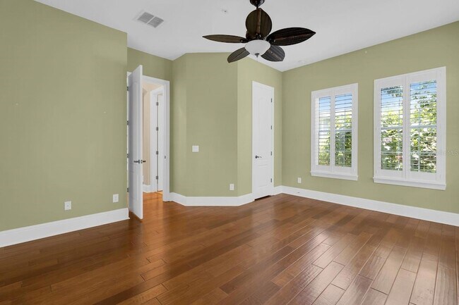 Building Photo - 2851 Dorell Ave