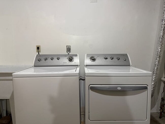 Building Photo - APPLICATION PENDING