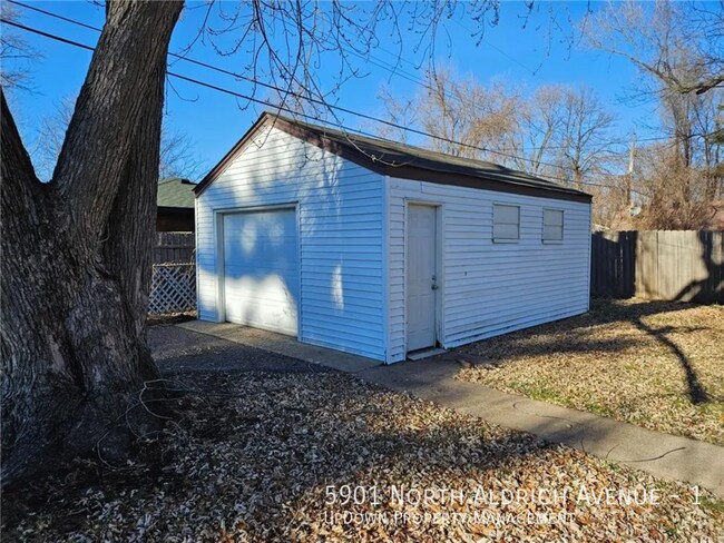 Building Photo - 5901 N Aldrich Ave