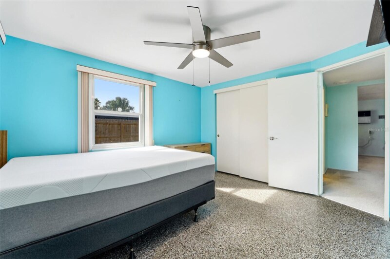 Building Photo - 10949 105th St