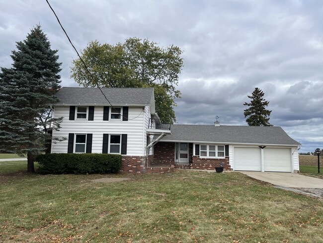 Primary Photo - 7555 Finzel Rd