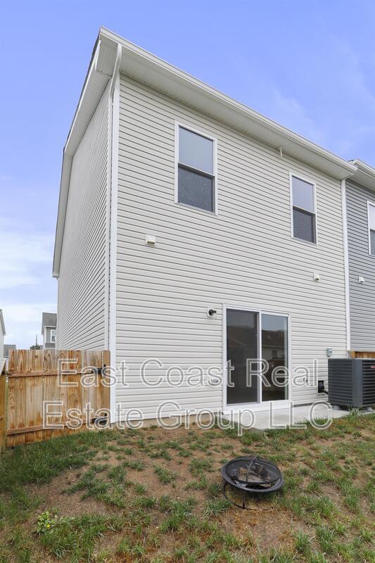 Building Photo - 124 Cramsford St