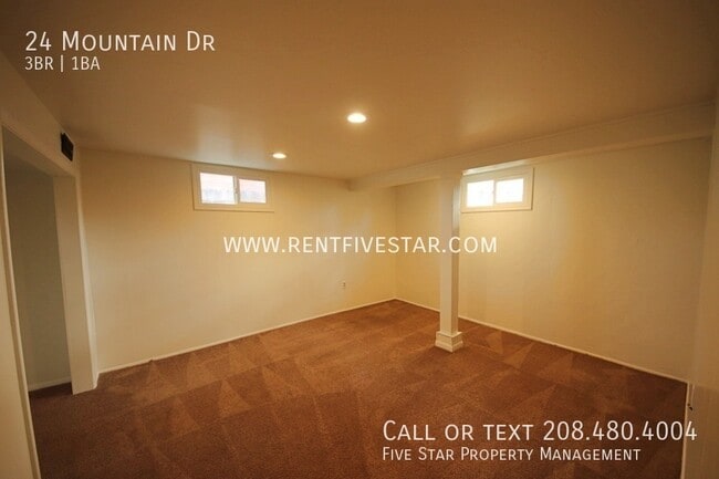 Building Photo - 24 Mountain Dr