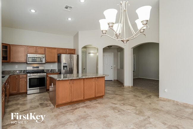Building Photo - 1263 W Busa Dr
