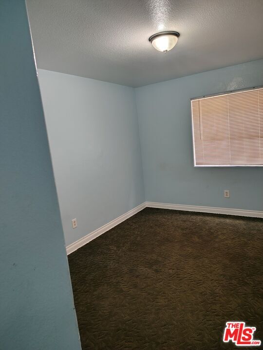 Building Photo - 10516 Avalon Blvd