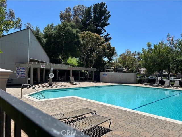 Building Photo - 6560 E Camino Vista