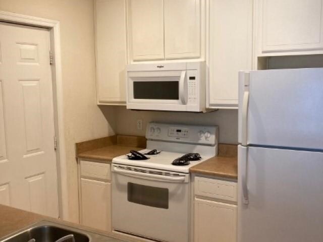 Building Photo - 1881 Nena Hills Dr
