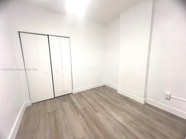 Building Photo - 1319 Meridian Ave