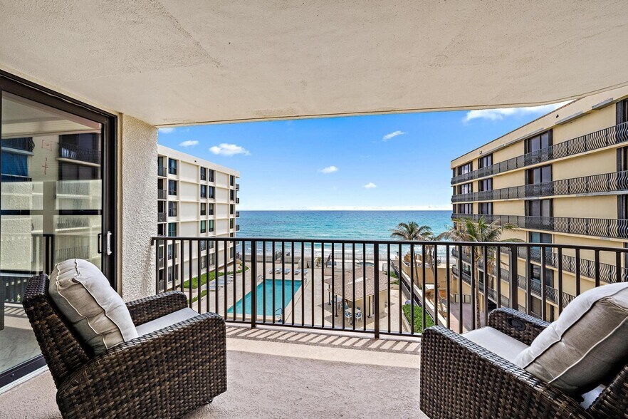 Building Photo - 3610 S Ocean Blvd