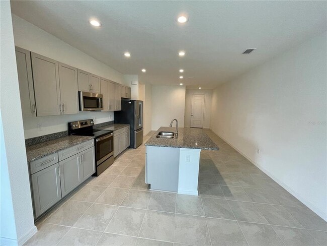 Building Photo - 8676 Canyon Creek Trail