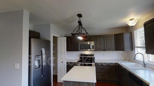 Building Photo - 8175 St Helena Dr