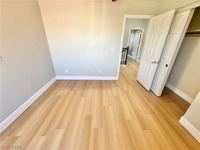 Building Photo - 216 Chiquis Ct