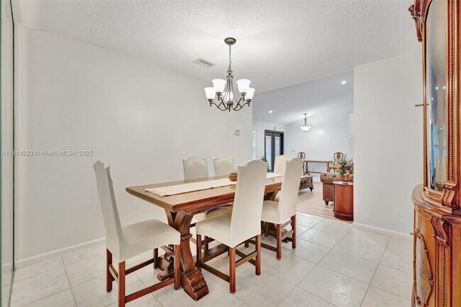 Building Photo - 5655 NW 86th Ave