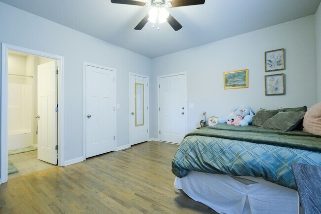 Building Photo - 178 Dan's Way