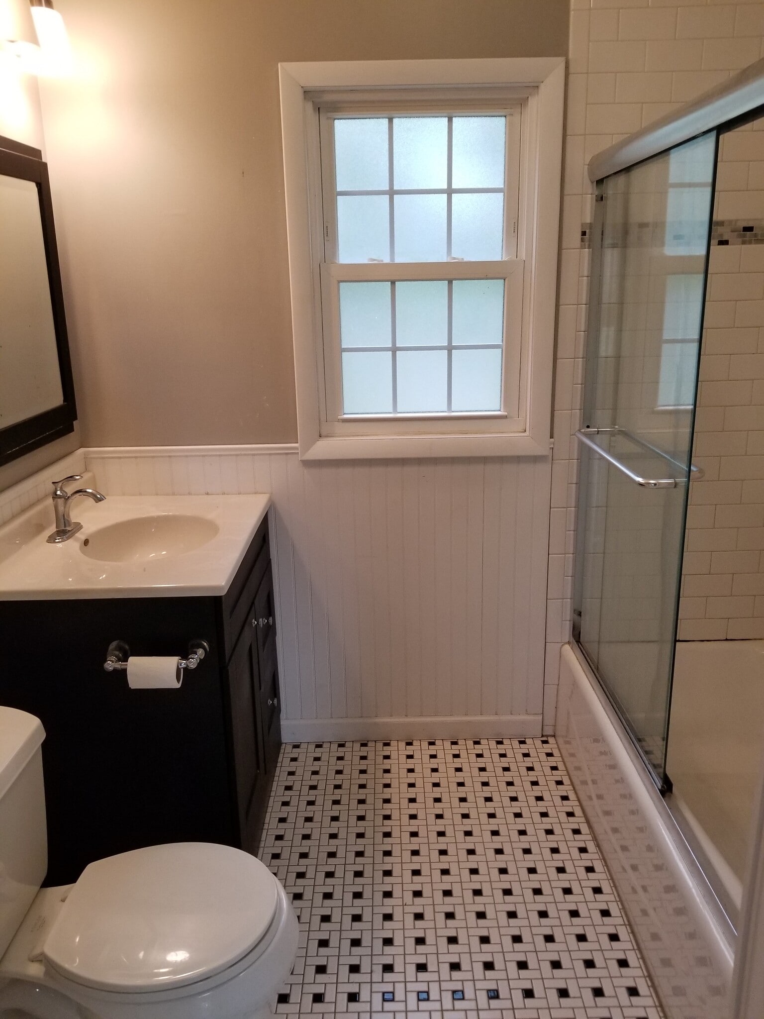 Main Floor Bathroom - 3285 N Cramer St