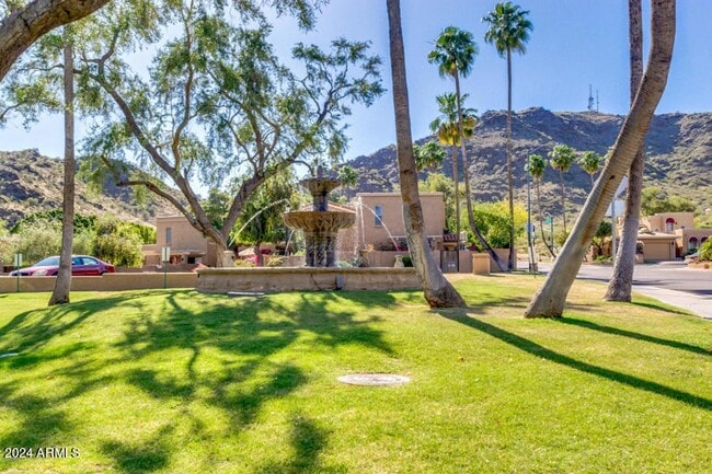 Building Photo - 10415 N 10th St