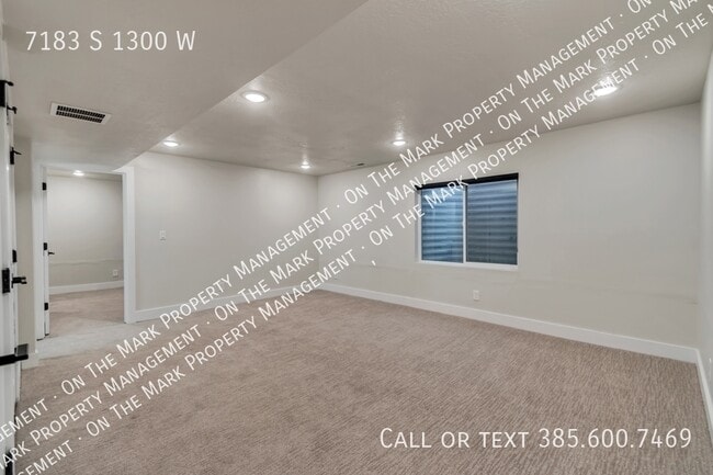 Building Photo - 7183 S 1300 W