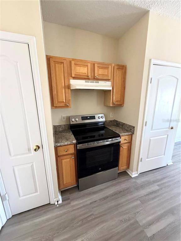 Building Photo - 10446 Villa View Cir