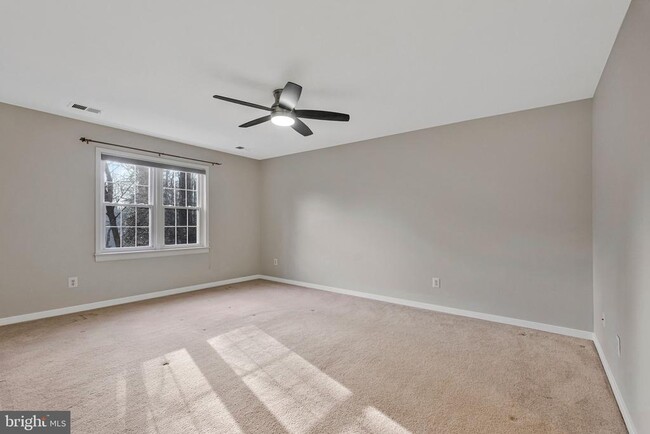 Building Photo - 1215 Delta Glen Ct