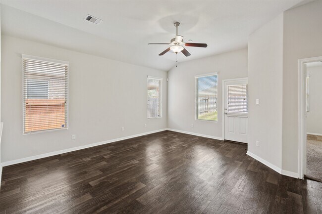 Building Photo - 5126 Chester Springs Ln