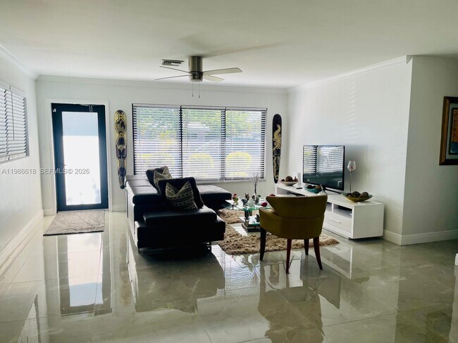 Building Photo - 3049 NW 6th Ave