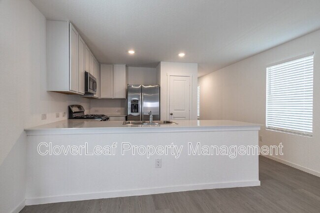 Building Photo - 5017 Cedar Sage