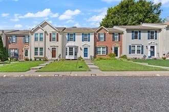 Building Photo - 4 Bedroom Village of Thomas Run