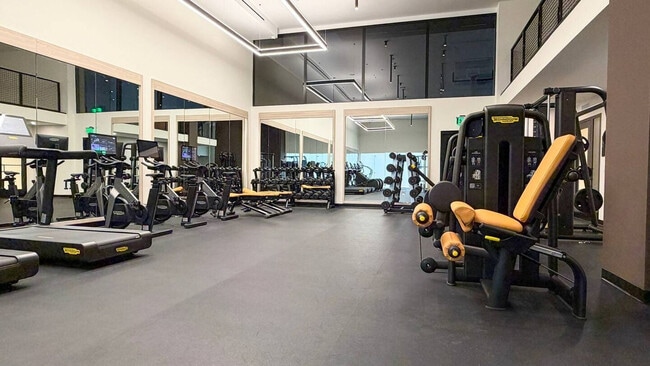 Building Photo - 225 N Miami Ave