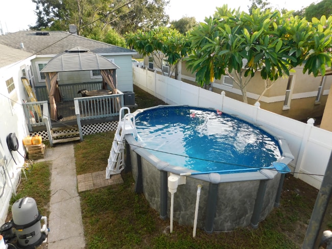 Building Photo - 5005.5 5th Ave S