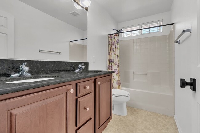 Building Photo - 15696 Pecan Ln