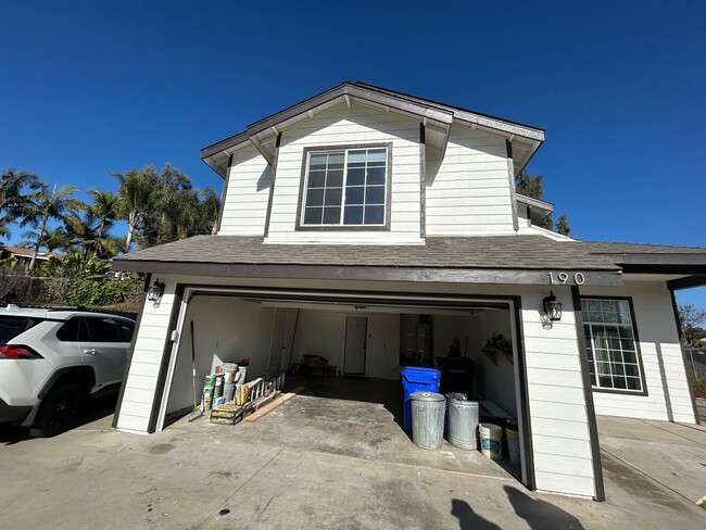 Building Photo - Charming Renovated Home in Vista, CA – Cul...