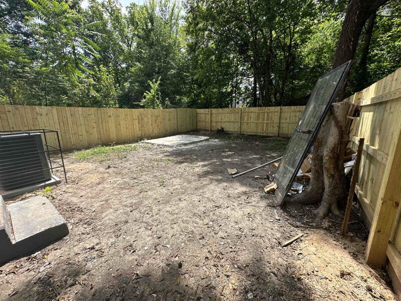 Building Photo - 939 Seattle St