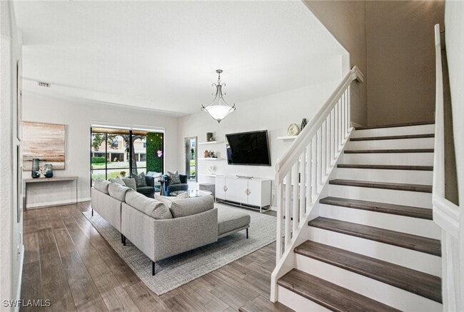 Building Photo - 7585 Bristol Cir