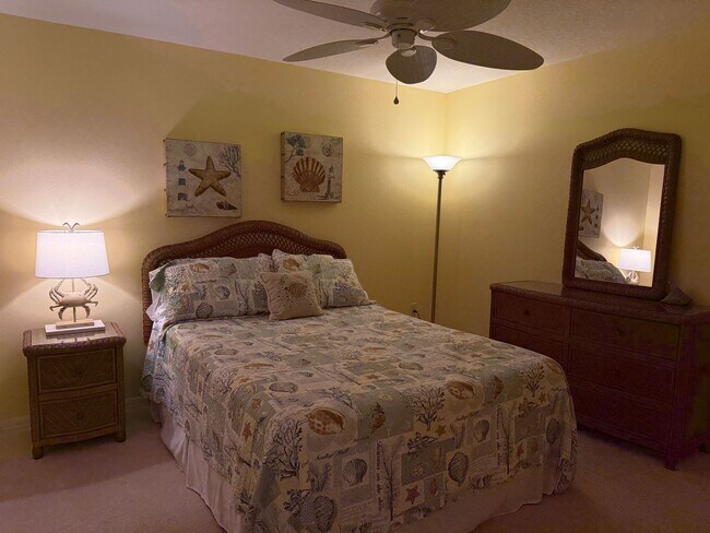 Building Photo - Lakeview 2 Bedroom 2 Bath Condo on Golf Co...