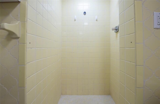 Building Photo - 5213 97th Way N