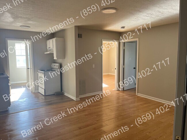 Primary Photo - 508 N Main St