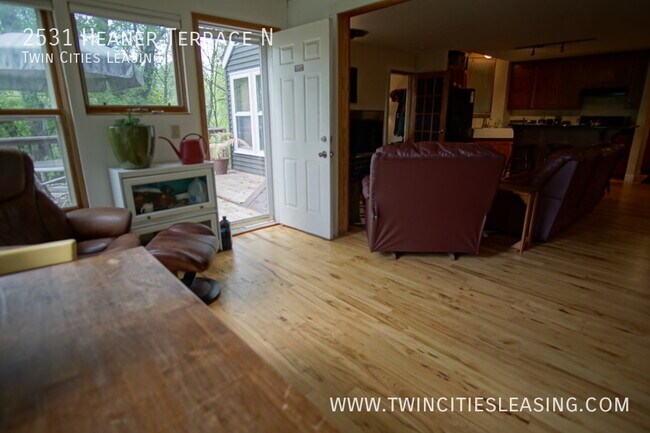 Building Photo - 2531 Heaner Terrace N