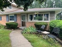 Building Photo - 14860 W Burleigh Rd